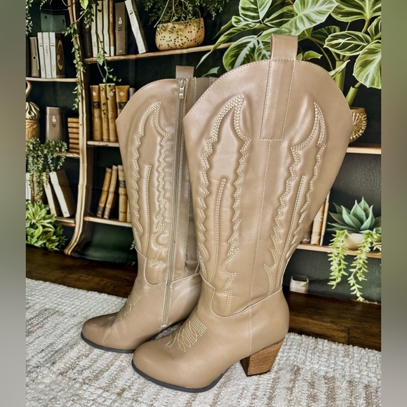 torrid Shoes - Extra Wide Calf Women’s Cowboy Boots